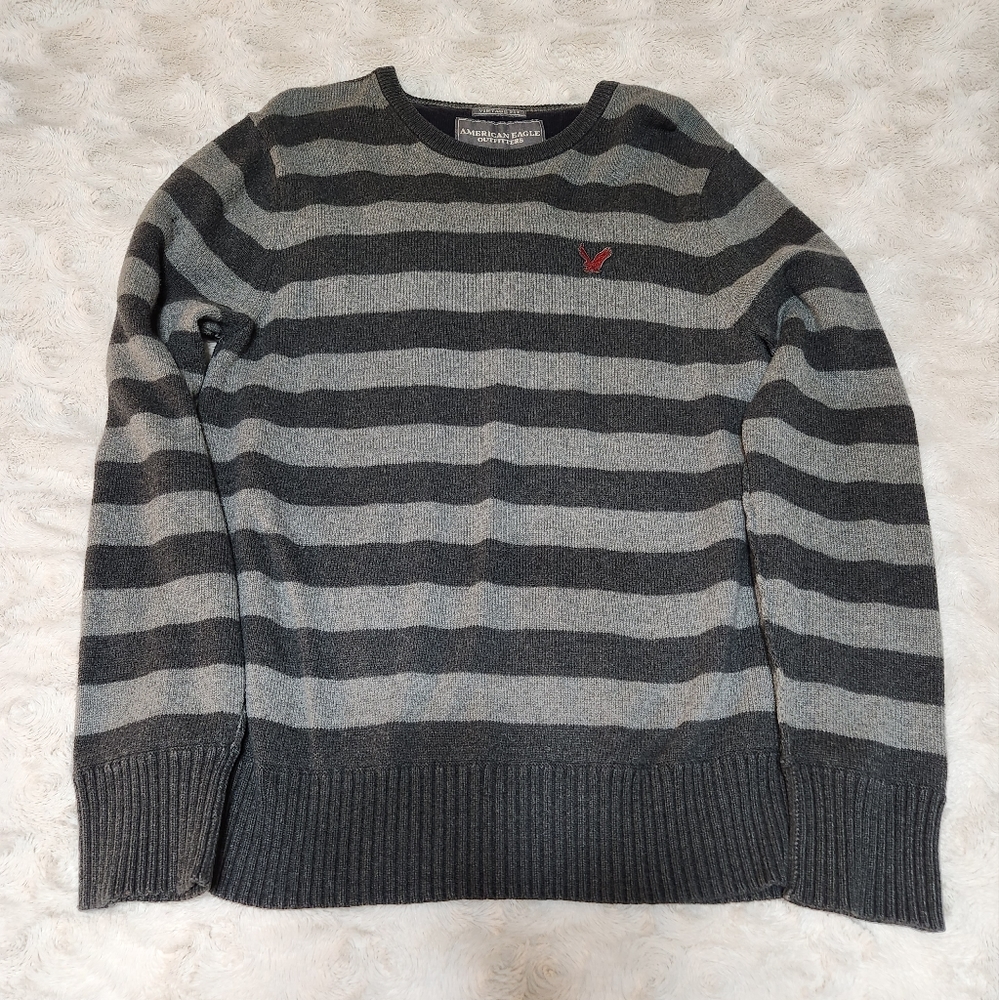 American Eagle Men's Sweater